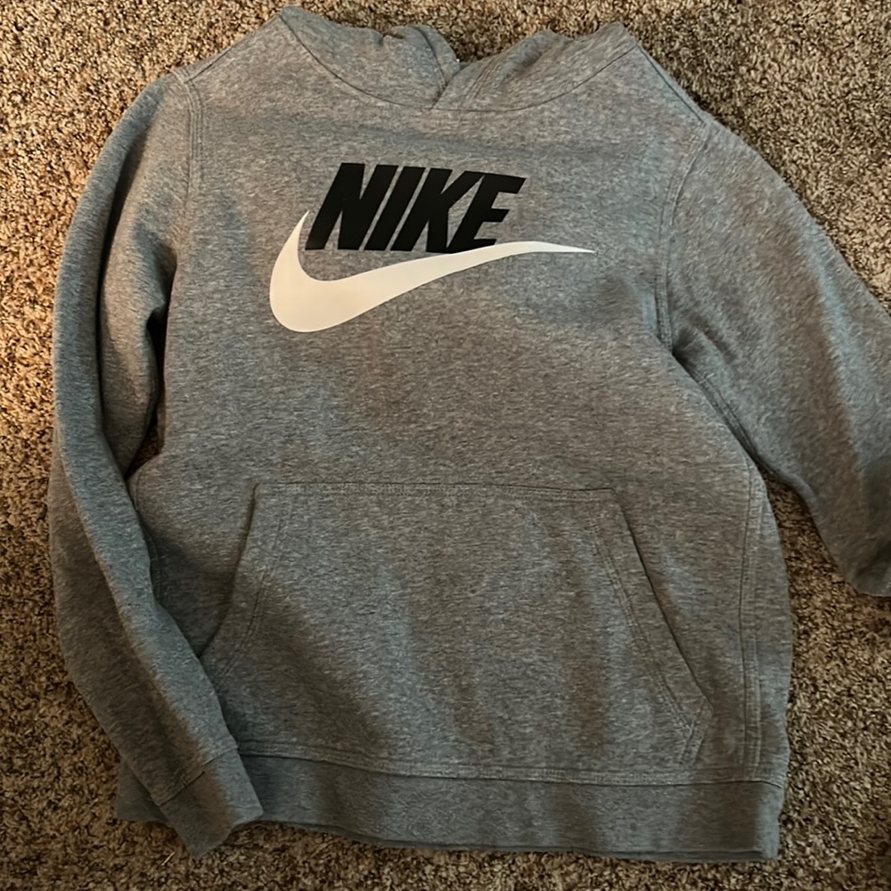 Boys youth L hoodie